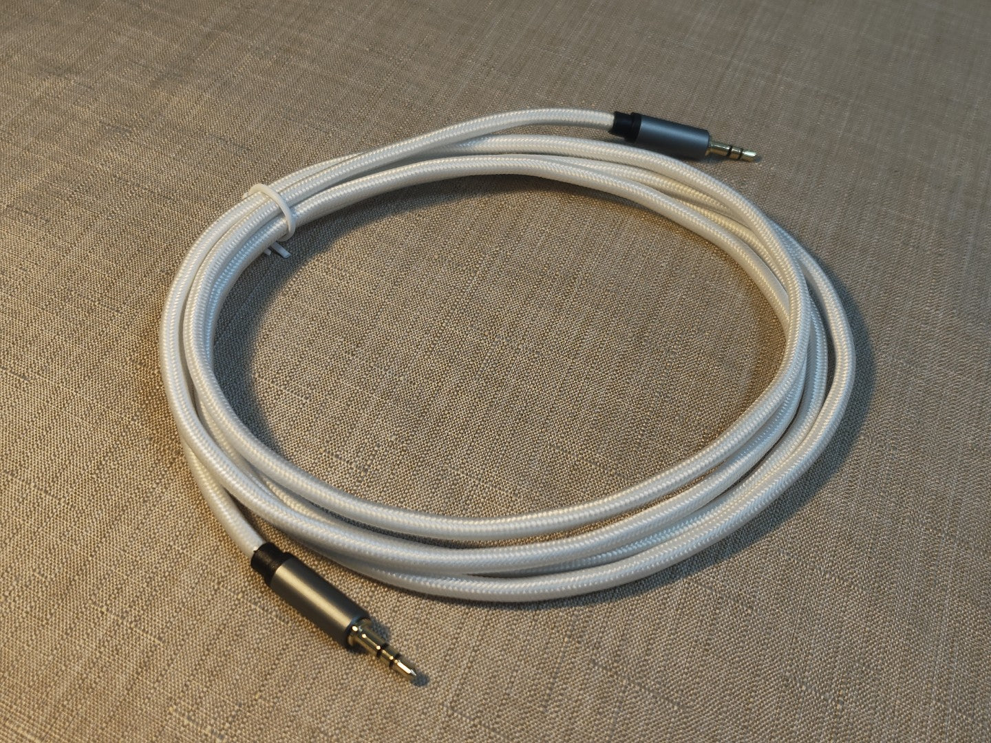 Single Audio Cable